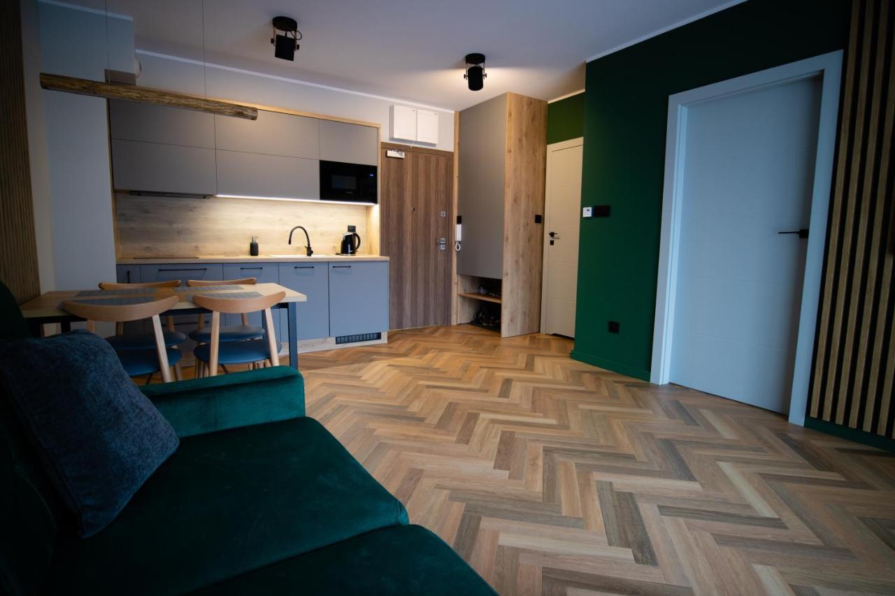 Apartamenty Good Time- Stone Hill II シクラルスカ・ポレンバ エクステリア 写真